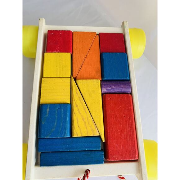 Vintage 1980's Playskool Cart Wagon Pull Toy with Wooden Blocks - Picture 4 of 7